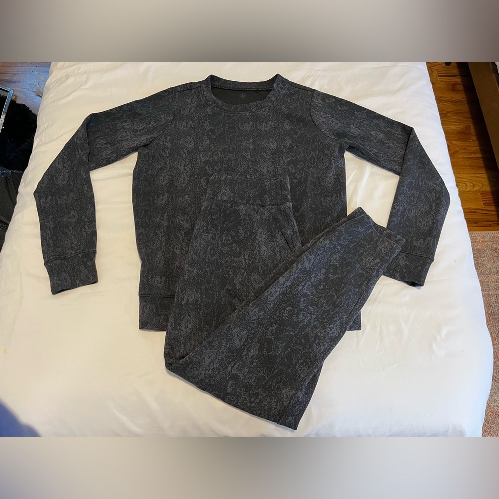 Gaiam Lounge/Athleisure Set